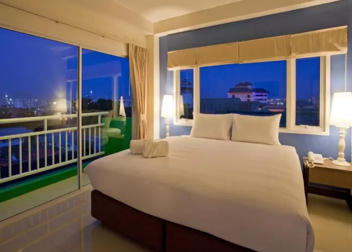 هتل ویز پاتایا